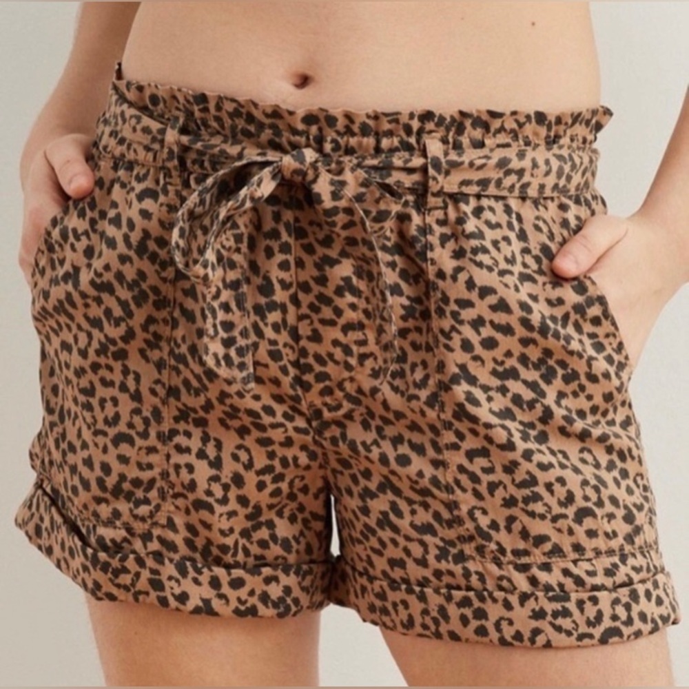 Aerie leopard print shorts
